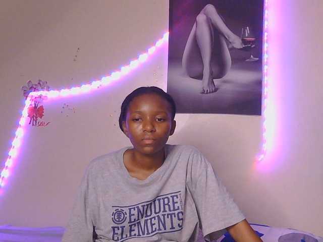 CocoKiss02 live cam on BongaCams