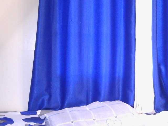 CocoKiss02 live webcam show