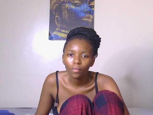 CocoKiss02 live cam on BongaCams