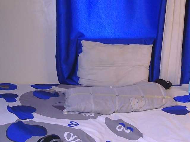 CocoKiss02 live webcam show