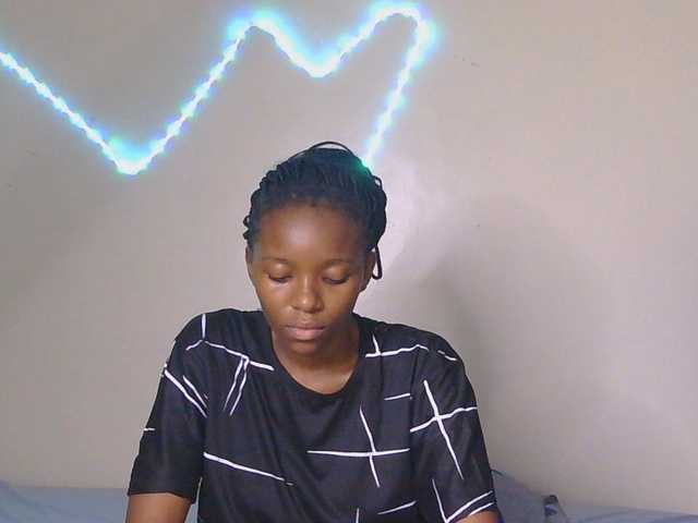 CocoKiss02 live cam on BongaCams