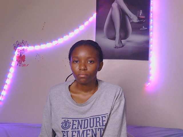 CocoKiss02 live cam on BongaCams