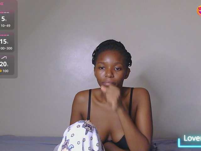 CocoKiss02 live cam on BongaCams