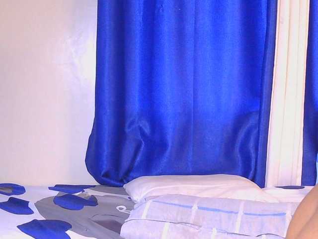 CocoKiss02 live webcam show