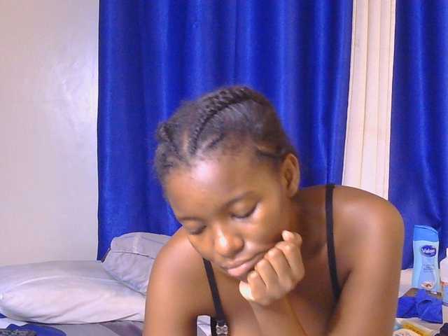 CocoKiss02 live webcam show