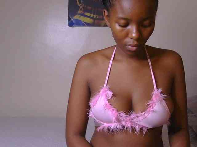CocoKiss03 webcam