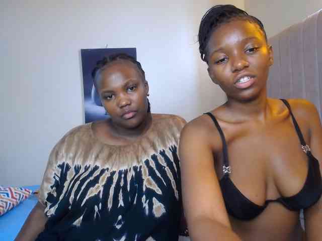 CocoKiss02 webcam