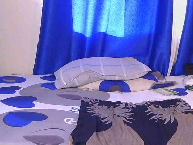 CocoKiss02 webcam