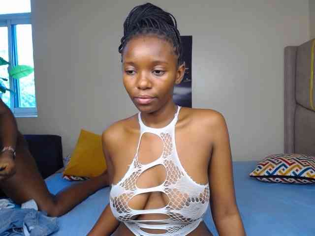 CocoKiss02 webcam