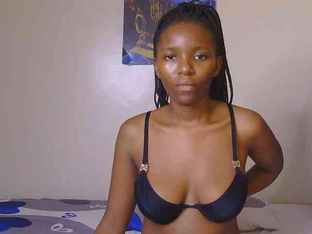 CocoKiss03 webcam