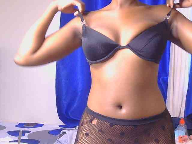 CocoKiss02 webcam