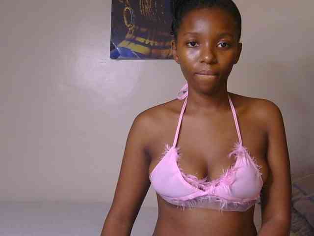 CocoKiss03 webcam