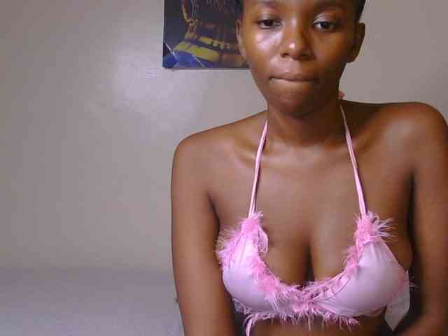 CocoKiss03 webcam
