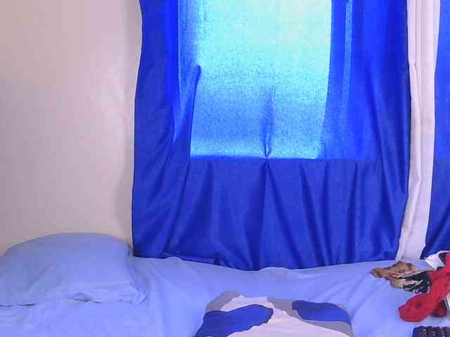 CocoKiss02 webcam