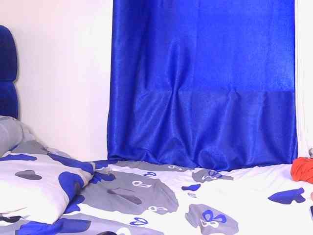 CocoKiss02 webcam