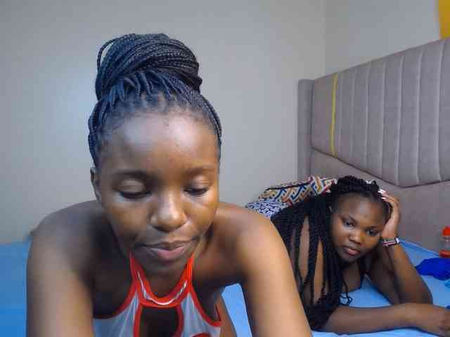 CocoKiss02 webcam