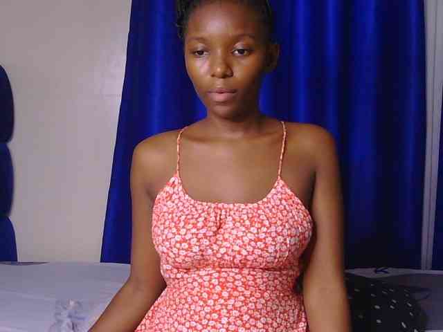 CocoKiss02 webcam