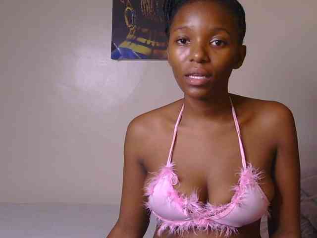 CocoKiss03 webcam