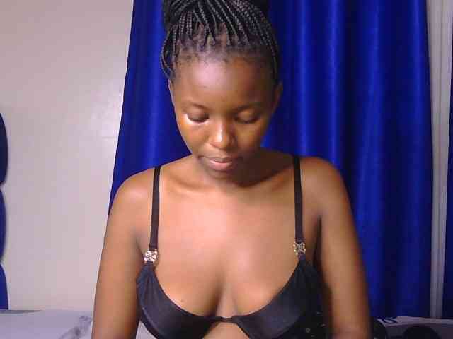 CocoKiss02 webcam