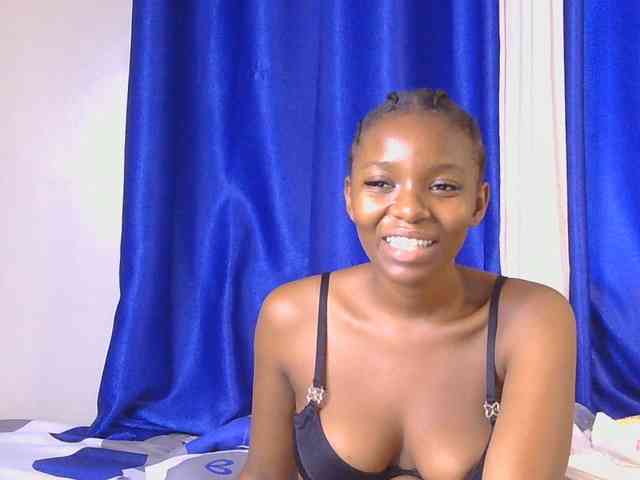 CocoKiss02 webcam