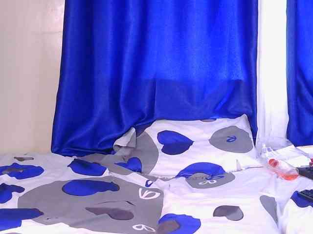 CocoKiss02 webcam