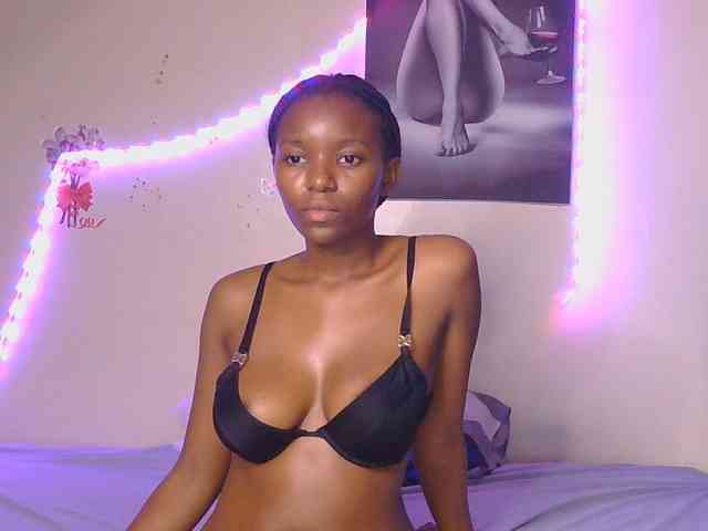 CocoKiss03 webcam
