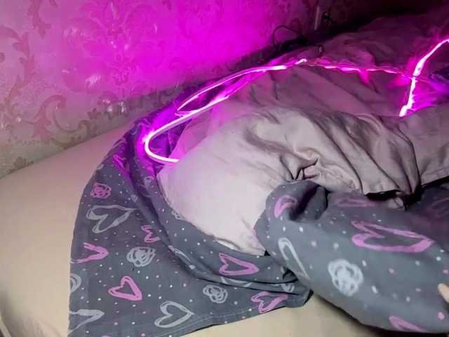 MichealSar live webcam show