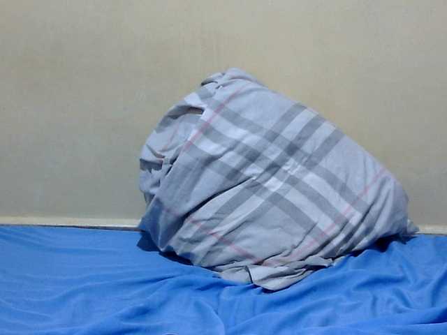 babyellah live cam preview