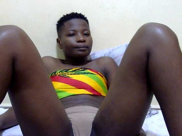 babyellah live webcam show