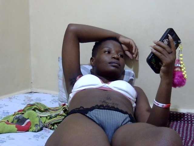 babyellah live cam on BongaCams