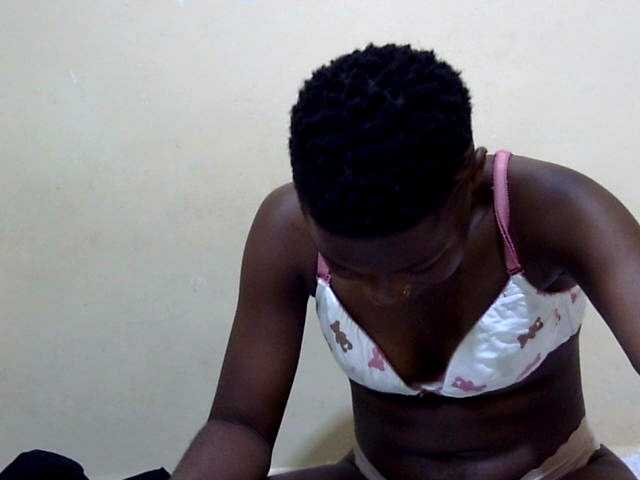 babyellah live cam on BongaCams