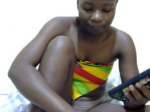babyellah live cam on BongaCams