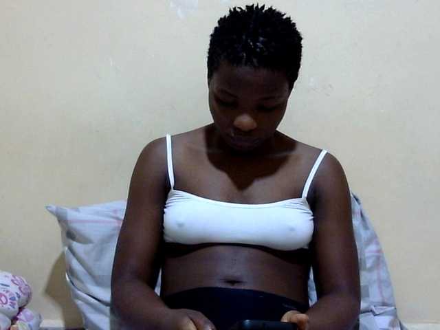 babyellah live cam on BongaCams