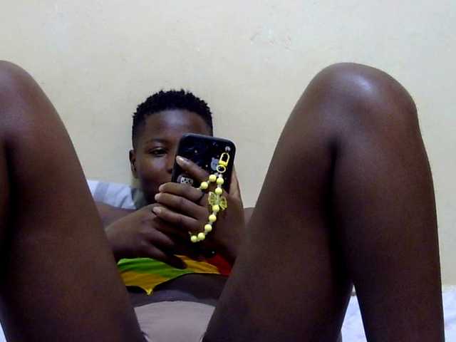 babyellah live webcam show