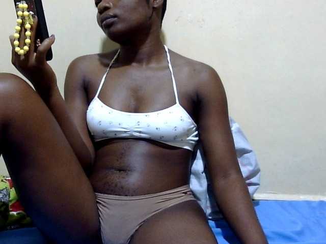 babyellah live cam preview
