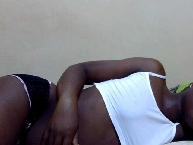 babyellah live webcam show