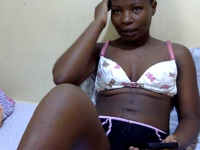 babyellah live cam on BongaCams