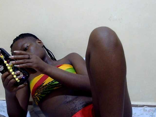 babyellah live cam on BongaCams