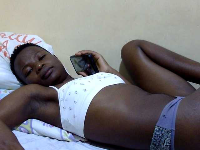 babyellah live cam on BongaCams