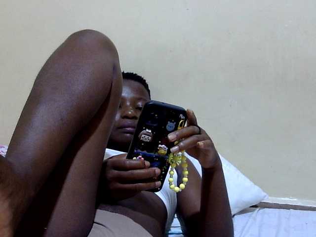 babyellah live cam on BongaCams