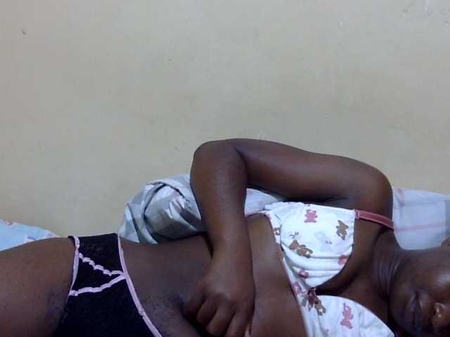 babyellah live cam on BongaCams