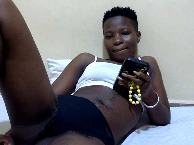 babyellah live cam on BongaCams