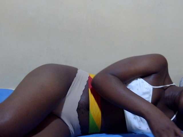 babyellah live cam on BongaCams