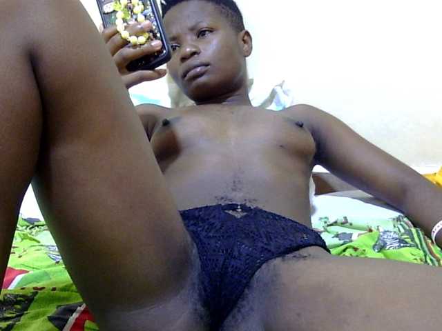 babyellah live cam on BongaCams