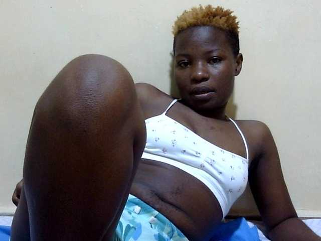 babyellah live cam on BongaCams
