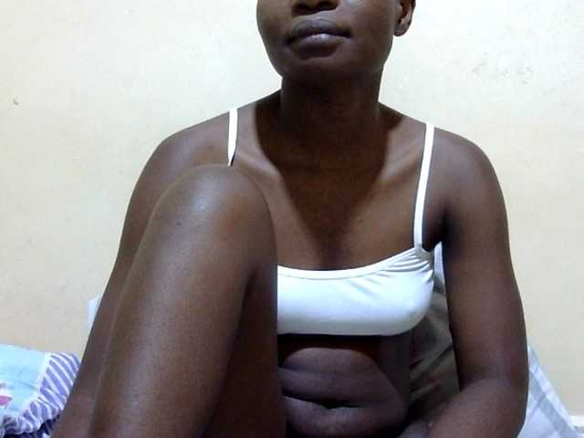 babyellah live webcam show