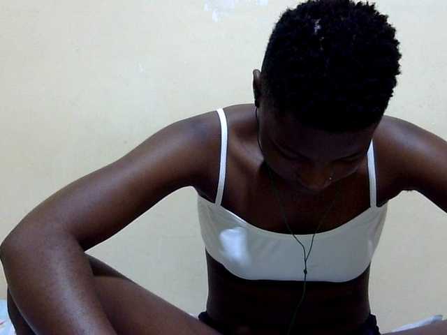 babyellah live cam on BongaCams