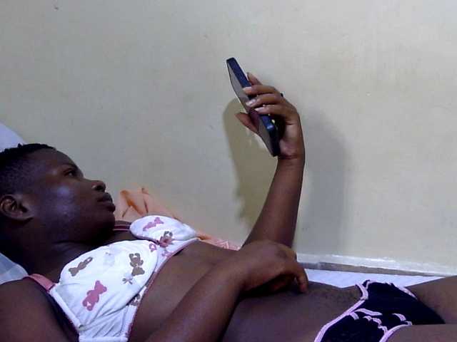 babyellah live cam on BongaCams