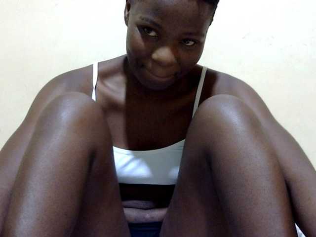 babyellah live webcam show