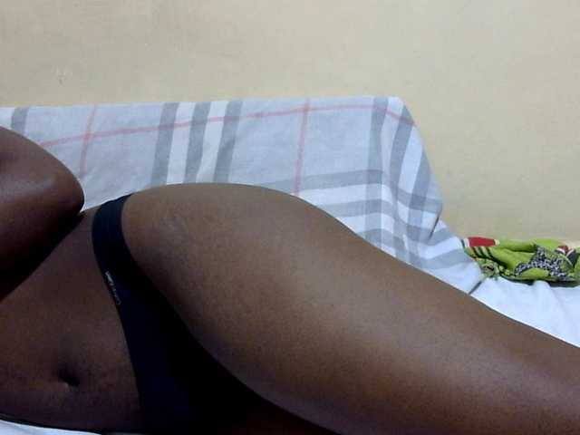 babyellah live cam on BongaCams